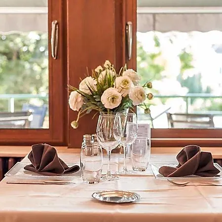 Restaurant Beau-rivage Hotel Mansle-les-Fontaines